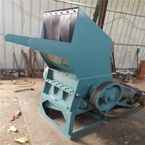 热门推荐涤纶料强力破碎机厂家 800型可乐瓶新型粉碎机品质保证图7