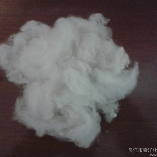供应雪洋化纤本白中化1.5D*38mm涤纶短纤