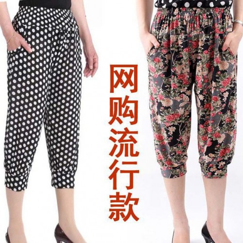 上海七浦路服装批发市场库存中老年冰丝裤批发低价冰丝裤清仓图1