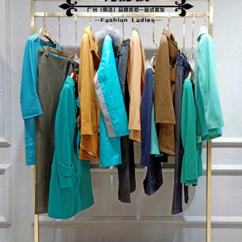 特价清仓娜尔思女装折扣走份 18新款品牌服装尾货混批图6