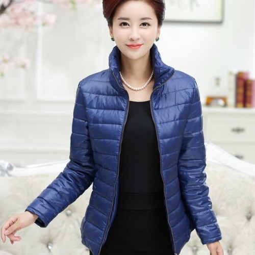 晋城棉服清仓处理中老年棉服装市场针织毛衣棉衣批发图4