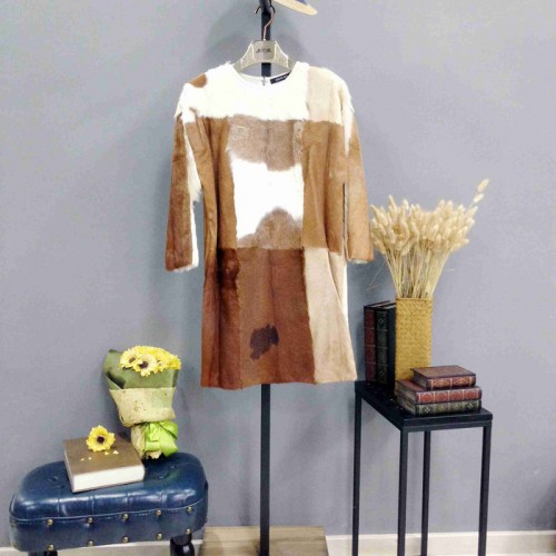 银色经典品牌折扣服装尾货女装批发特卖清仓图1