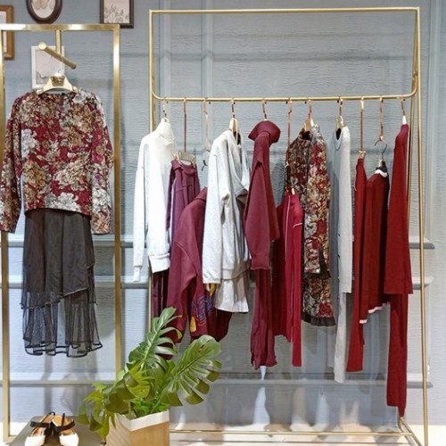 **慕希折扣服装低价清仓 高品质品牌女装批发一手货源图1