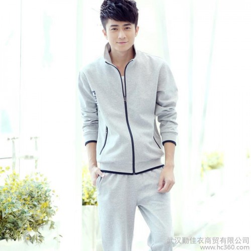 运动套装男2015新款男士运动户外休闲晨练运动服图1