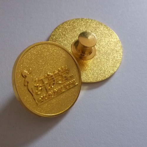 金属胸针北京制作 公司西服胸针订做 金属领带夹及挂饰制作厂家 金属胸针制作图1