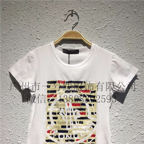 昆明野豹折扣库存童装运动服多不多图4