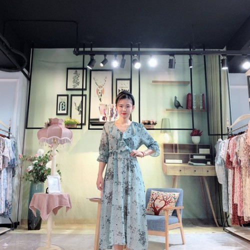 【婷婷家】夏季必备碎花雪纺连衣裙图5