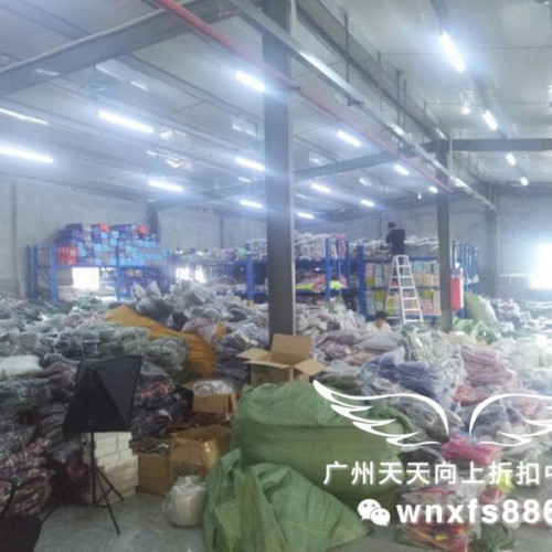 全国知名品牌童装折扣批发中心童装店0元加盟**童装货源日韩版童装图4