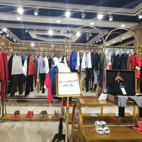 两个小朋友2018品牌童装折扣 童装库存尾货 品牌童装尾货批发图2