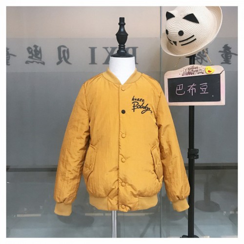 广州石井童装尾货批发市场，巴布豆羽绒服折扣走份批发。广州贝熙童装有限公司，专营国内一二线品牌童装尾货。图4