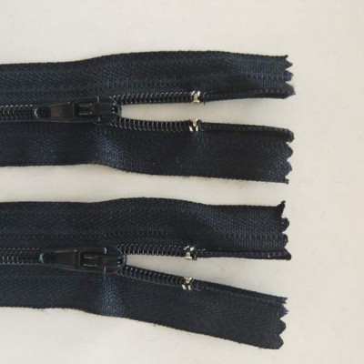 厂家生产3号尼龙拉链裤子门襟拉链黑色闭口服装箱包家纺工作服