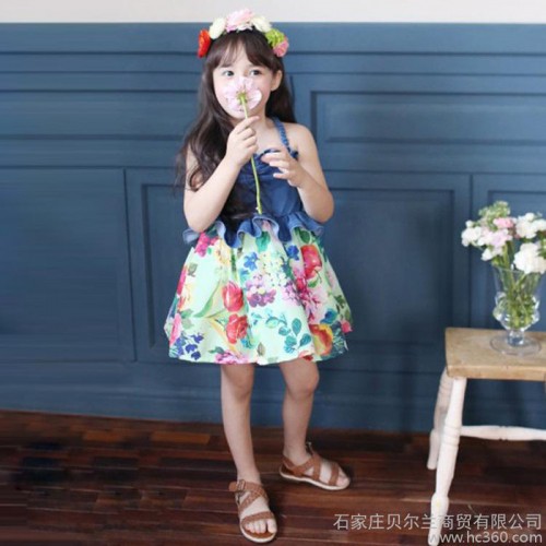 供应2014夏款韩国童装 儿童连衣裙 女童牛仔拼接碎花吊公主带连衣裙图1