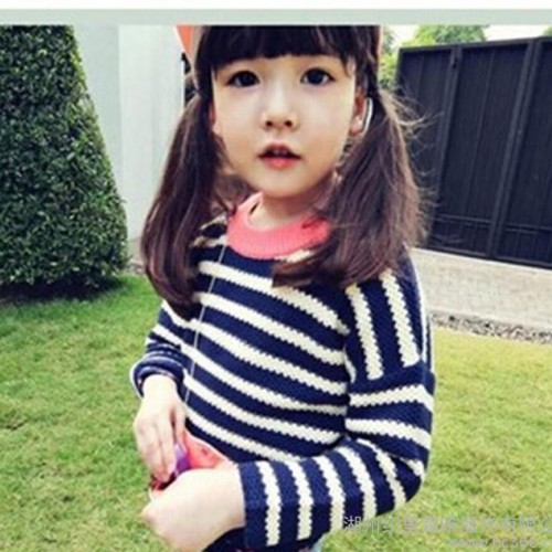 外贸童装 韩版女童条纹领口拼色毛线衣套头衫批发图3