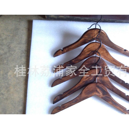 荔浦衣架 直销定制儿童衣架 童装衣架 木质人字形衣挂图2
