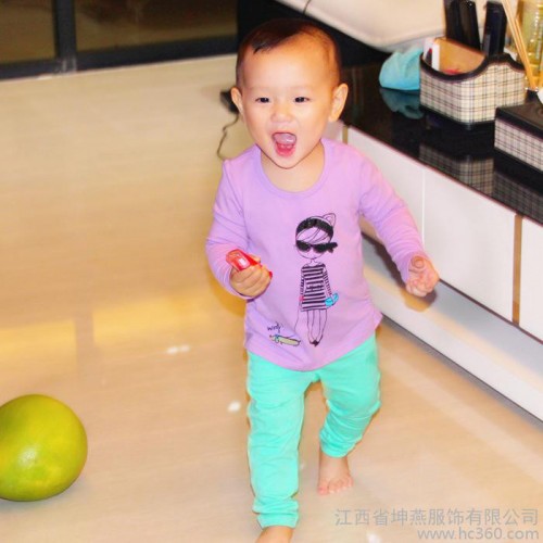 2014年Carter‘s品牌童装外贸原单1-7岁中小童童装春童打底衫，女童纯棉弹力可爱娃娃图案紫色长袖T恤衫秋季上衣儿图2