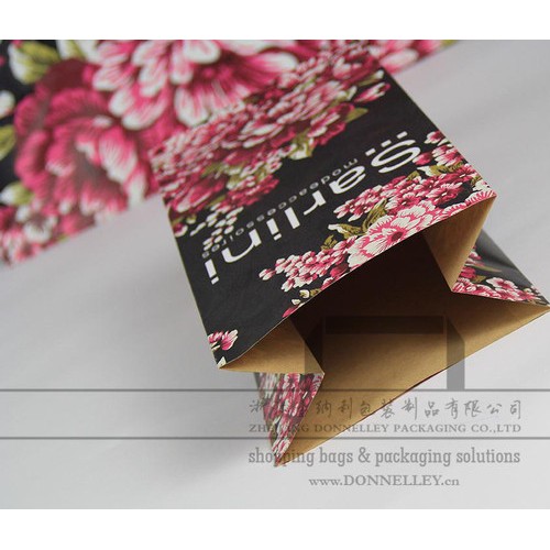 杭州精美簇锦团花设计，欧美围巾包装袋，进口涂布牛卡纸袋定做，杭州牛皮纸手提袋全自动机器制作 Sarlini围巾包装袋图3
