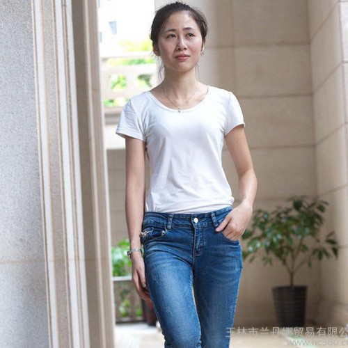 秋季新款小脚牛仔裤女长裤休闲中腰修身显瘦女式牛仔裤厂价图1