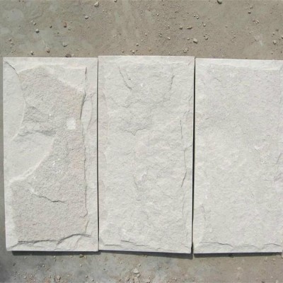 河卵石花盆 绿植作物容器 精美石头雕刻加工 室内摆放石头饰品 光滑靓丽 形状好，色泽鲜艳 办公室选择石头饰品