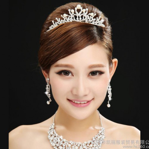 新娘饰品婚纱配饰套链皇冠结婚头饰三件套婚庆影楼韩式套装项链图3