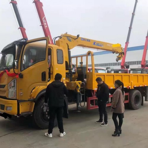 东风国六随车吊 8吨单桥随车吊 程力随车吊价格 6.1米随车吊厂家 随车吊带遥控器图6