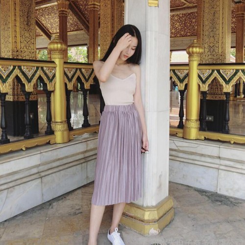 女士吊带背心批发 修身显瘦V领细吊带针织外穿背心  打底背心批发图3