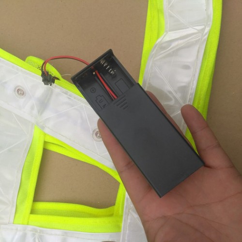 LED闪灯V字型反光背心
