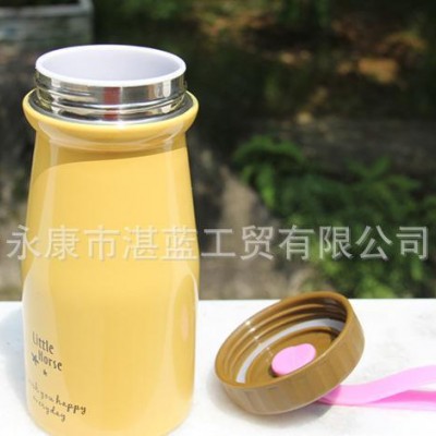 吊带提绳保温杯 卡通不锈钢杯子 爆款**牛奶杯 户外便携运动