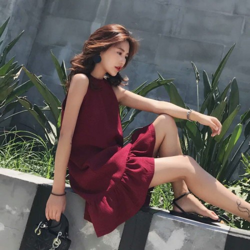 性感黑色小礼服裙  吊带裙  蓬蓬裙图2