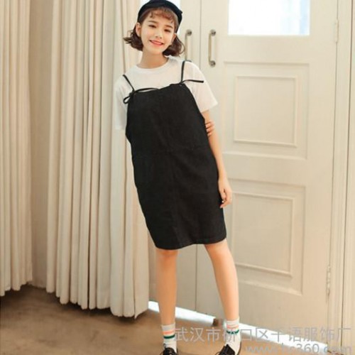 2015夏新款韩国极简有型休闲吊带连衣裙女 背带牛仔短裙一件图3
