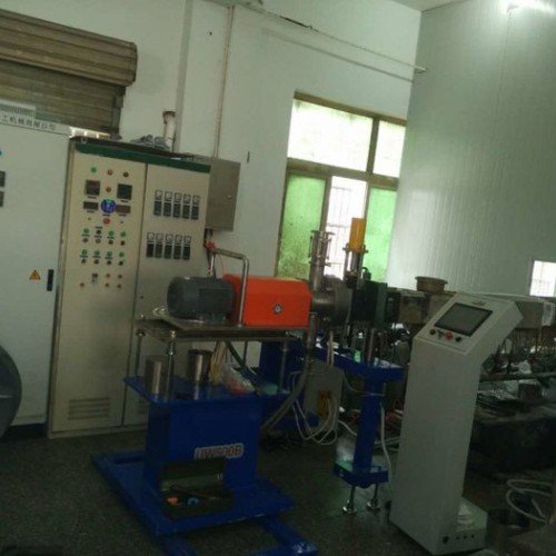南京聚力化工机械   填充母料造粒机  无纺布料造粒机 高填充母粒造粒机