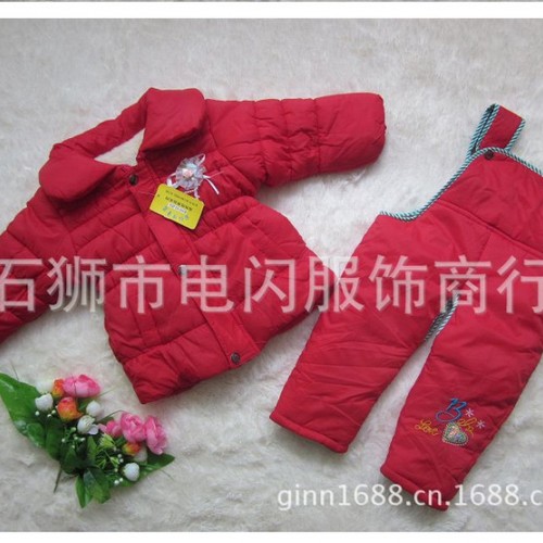 供应2013冬款-开档女童棉服套装-吊带套装-宝宝加厚夹棉开档背带套装图3