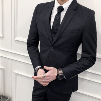 2019新款男士休闲西服套装纯色气质三件套新郎结婚礼服西服男图2