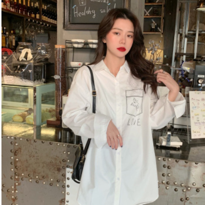 早春2021新款韩版学生休闲时尚街头白色衬衫女中长款上衣一件代发图3