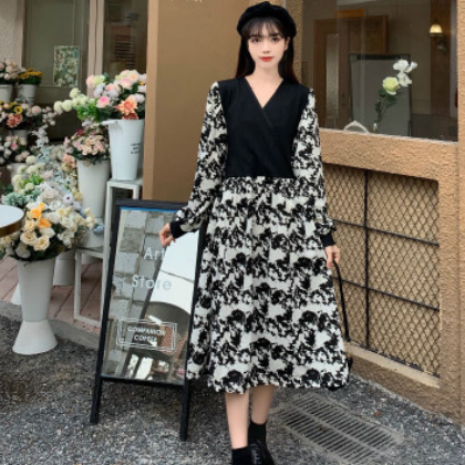 2021春夏复古街头拼接假两件泡泡袖碎花连衣裙女高腰甜美气质min图3
