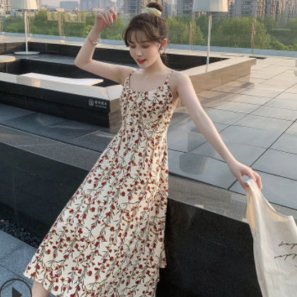 碎花吊带连衣裙女2021新款夏季时尚A字裙韩版时髦中长裙女装裙子