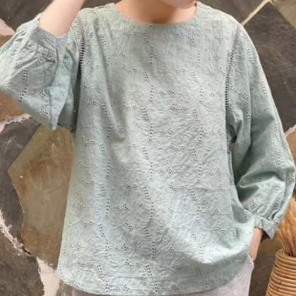 布衣格甜美文艺绣花圆领九分袖套头娃娃衫春夏新款T恤女士小衫图2