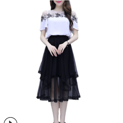 洋气裙子套装女两件套2021夏季新款女装时尚显瘦露肩气质连衣裙潮