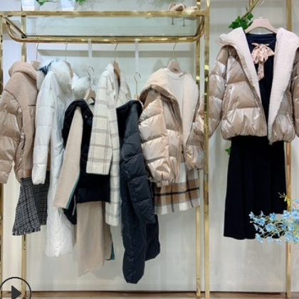 妤写专柜撤柜韩版羽绒服品牌折扣女装尾货清仓走份批发实体店直播图3