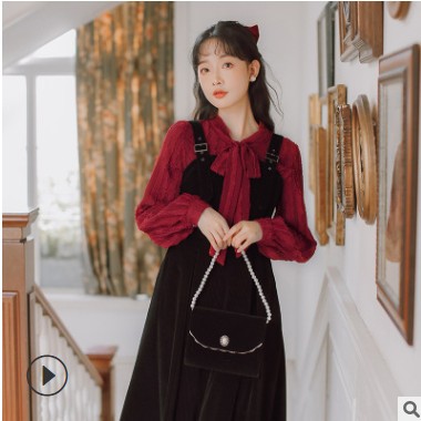 秋冬套装2020年新款女减龄两件套学院风长袖衬衫+背带裙时尚套装图3