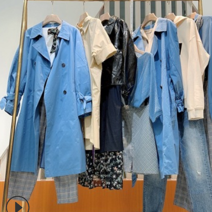21杭州品牌折扣女装 春夏 风衣外套三标齐全源头厂家直销走份特批图3