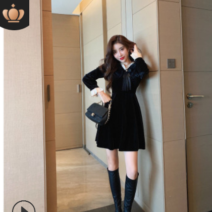 金丝绒连衣裙女2020秋季新款收腰显瘦气质小黑裙时尚长袖v领裙子图1