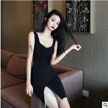 夏2019新款性感流苏下摆开叉背心连衣裙黑色包臀礼服打底裙H4540图3