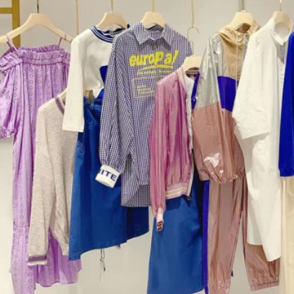 佐色21春女装尾货品牌折扣连衣裙上衣走份批发 品牌尾货图3