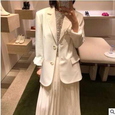 趋梦DT EDITION广州UUS女装韩版西服2019春季新款V领西装外套女图1