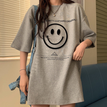 中长款T恤女2021夏季新款笑脸字母印花短袖裙子宽松大码一件代发图3