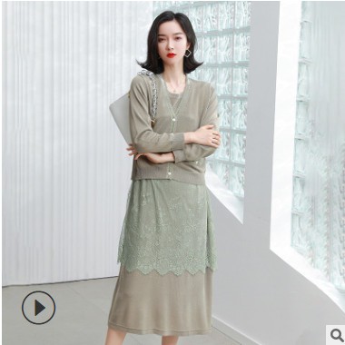 2021春季新款时尚女装外套连衣裙套装蕾丝拼接针织开衫裙子两件套图3