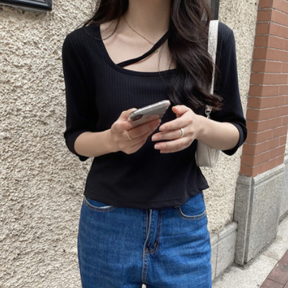 2021春季胖MM新款大码女装上衣日韩休闲百搭纯色短款T恤图2