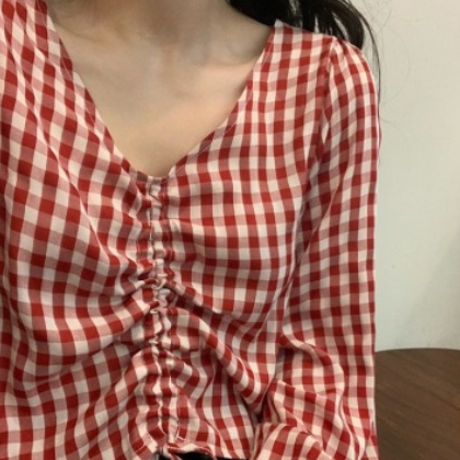 2021春季新款胖MM新款大码女装上衣复古洋气宽松格子抽绳衬衫图1