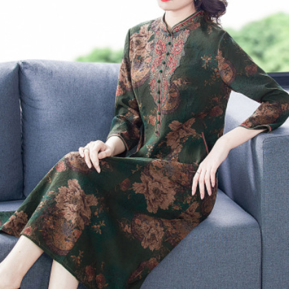 2021春季仿真丝香云纱连衣裙女长袖桑蚕丝年轻妈妈装中长款显瘦图2
