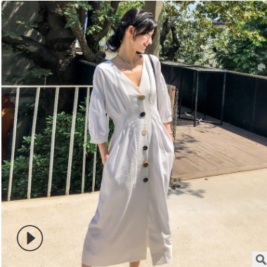 詹妮优韩国东大门女装新款法式复古赫本风连衣裙夏收腰显瘦小黑裙图1